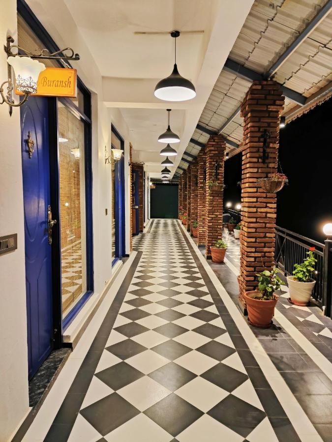 The Lanswood Estate Hotell Lansdowne Eksteriør bilde